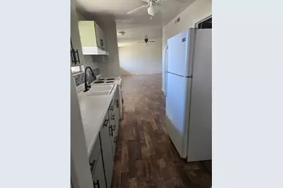 133 E 100 N, Price, UT 84501 - Photo 5