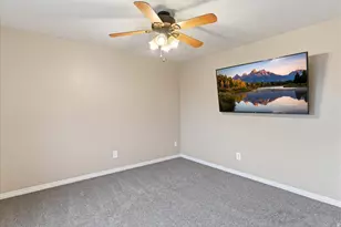 2159 E Hawthorne St, Saratoga Springs, UT 84043 - Photo 15