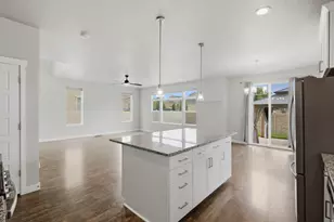 8255 N Center St, Eagle Mountain, UT 84005 - Photo 17