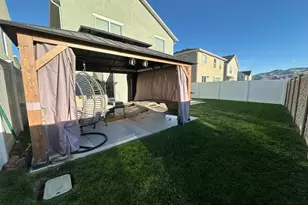 8255 N Center St, Eagle Mountain, UT 84005 - Photo 33