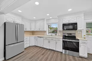 64 E 1300 S, Bountiful, UT 84010 - Photo 7