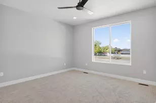 1661 S 3875 W, Taylor, UT 84401 - Photo 17