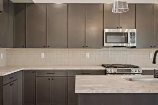 1059 W Audrey Ln S, Woods Cross, UT 84087 - Photo 5