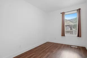 88 W 50 S, Centerville, UT 84014 - Photo 13