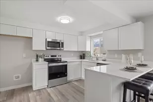 3276 N 2700 W, Farr West, UT 84404 - Photo 9