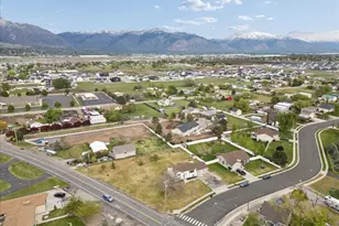 3276 N 2700 W, Farr West, UT 84404 - Photo 33