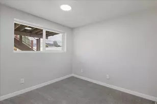 3276 N 2700 W, Farr West, UT 84404 - Photo 25