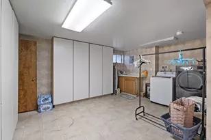 2234 W Arches Dr, Taylorsville, UT 84129 - Photo 35