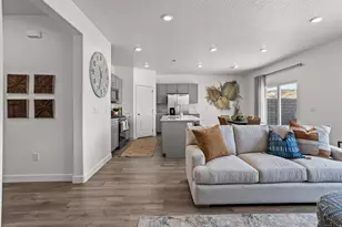 1526 S Sinawava Dr, Washington, UT 84780 - Photo 13