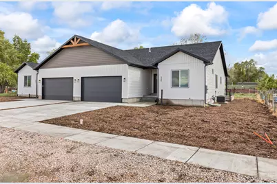 335 W 400 N, Fillmore, UT 84631 - Photo 3