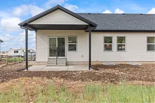 335 W 400 N, Fillmore, UT 84631 - Photo 5
