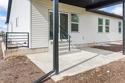 335 W 400 N, Fillmore, UT 84631 - Photo 7