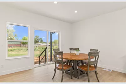 335 W 400 N, Fillmore, UT 84631 - Photo 29