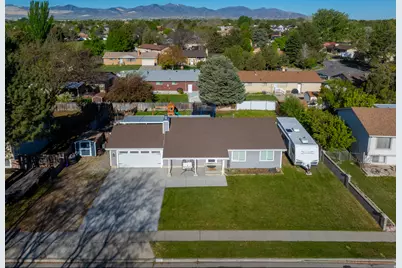 6848 S Running Springs Dr W, West Jordan, UT 84084 - Photo 33