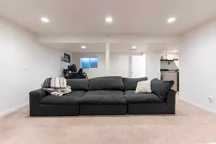 6848 S Running Springs Dr W, West Jordan, UT 84084 - Photo 19