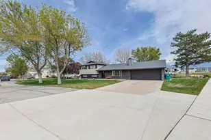 12747 S Sunday Dr, Riverton, UT 84096 - Photo 33