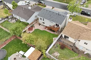 5556 W Bluevail Ct S, West Jordan, UT 84081 - Photo 23