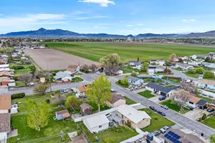 1130 S Cottonwood Ct, Garland, UT 84312 - Photo 37