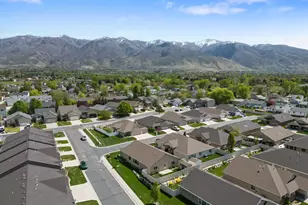 683 N 475 W, Kaysville, UT 84037 - Photo 27