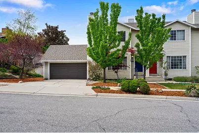 6896 Hillside Village Cir, Cottonwood Heights, UT 84121 - Photo 3