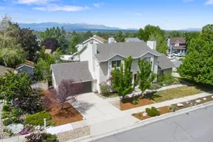 6896 Hillside Village Cir, Cottonwood Heights, UT 84121 - Photo 33