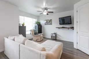 677 N 220 E, Salem, UT 84653 - Photo 11