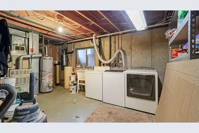 3676 W 4700 S, Roy, UT 84067 - Photo 17