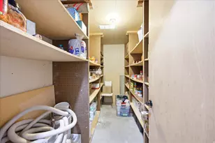 954 N 2600 W, Clinton, UT 84015 - Photo 23