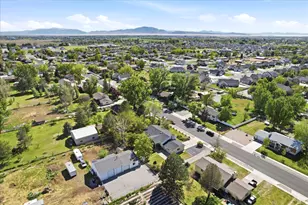 954 N 2600 W, Clinton, UT 84015 - Photo 41