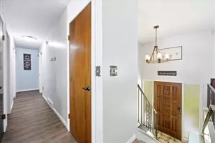 954 N 2600 W, Clinton, UT 84015 - Photo 9