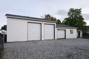 954 N 2600 W, Clinton, UT 84015 - Photo 31