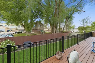 9107 S Peach Blossom Dr, Sandy, UT 84094 - Photo 31