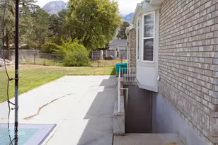 1901 E Frontier Rd, Holladay, UT 84121 - Photo 45