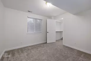 1901 E Frontier Rd, Holladay, UT 84121 - Photo 17
