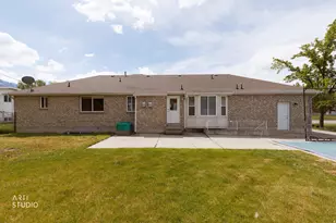1901 E Frontier Rd, Holladay, UT 84121 - Photo 47