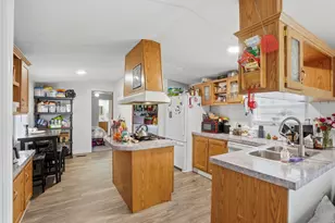 5075 W 4700 S, Salt Lake City, UT 84118 - Photo 11