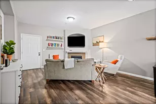 180 W Albion Village Way, Sandy, UT 84070 - Photo 5