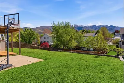 2204 E 3225 N, Layton, UT 84040 - Photo 29