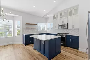 2204 E 3225 N, Layton, UT 84040 - Photo 5