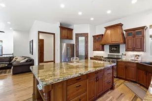 2847 W Amini Way, South Jordan, UT 84095 - Photo 19