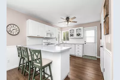 2079 N 2100 E, Layton, UT 84040 - Photo 7