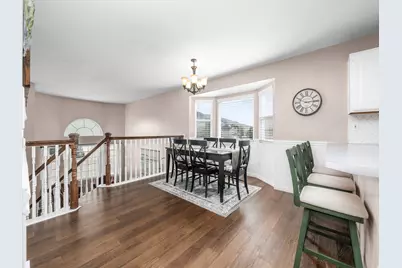 2079 N 2100 E, Layton, UT 84040 - Photo 9