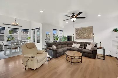 11152 S Moon Valley Dr #901, South Jordan, UT 84009 - Photo 5