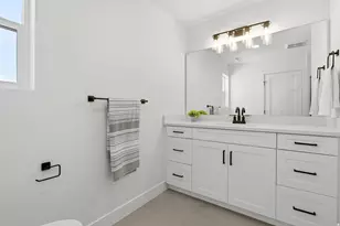 7645 S 300 E, Sandy, UT 84047 - Photo 19