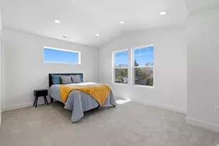 7645 S 300 E, Sandy, UT 84047 - Photo 15