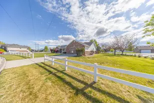 2162 S 2850 W, West Haven, UT 84401 - Photo 5