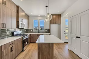 10976 S Lake Run Rd W, South Jordan, UT 84009 - Photo 5