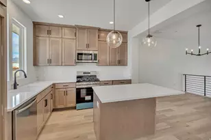 10978 S Lake Run Rd W, South Jordan, UT 84009 - Photo 5