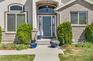 1679 E Kierstin Pl, Salt Lake City, UT 84108 - Photo 9