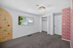 125 S 200 W, Farmington, UT 84025 - Photo 11